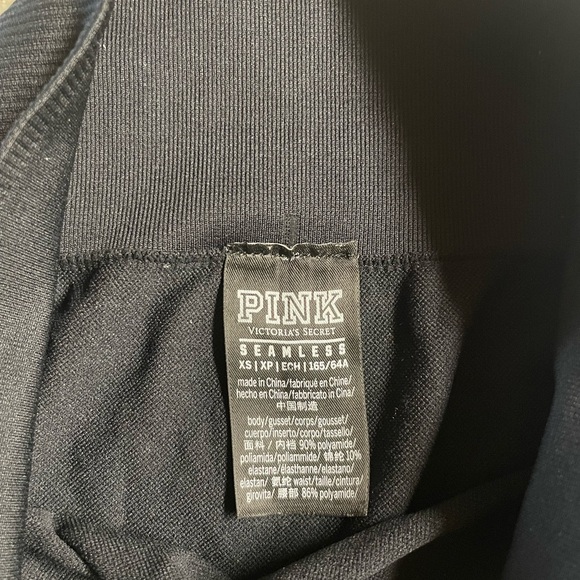 PINK Victoria's Secret Women's Black Shorts - Picture 3 of 3